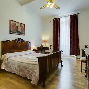  Appartamento Center, Rione Monti, Apartament